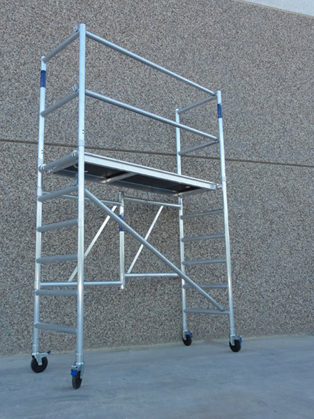 Uno de nuestros andamios plegables de aluminio ASC